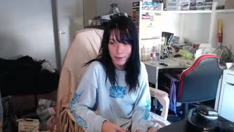Snapshot of missthon chatting on June 30, 2026, 2:40 pm missthon online show from June 30, 2026, 2:40 pm