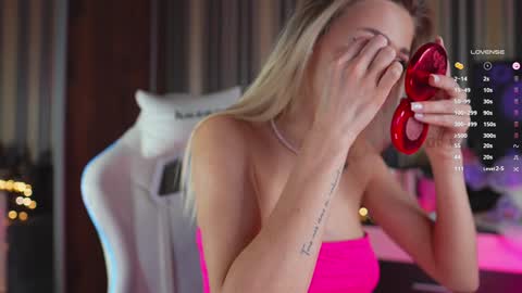 Eva online show from January 9, 2025, 6:47 pm