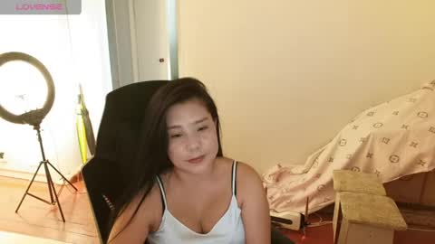 Snapshot of missvalday chatting on June 2, 2026, 7:43 am Val online show from June 2, 2026, 7:43 am