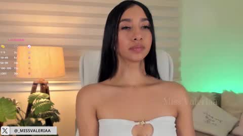 Valeria Davila online show from February 28, 2025, 5:48 am