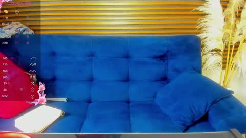 missvalery1 online show from February 7, 2025, 9:04 pm