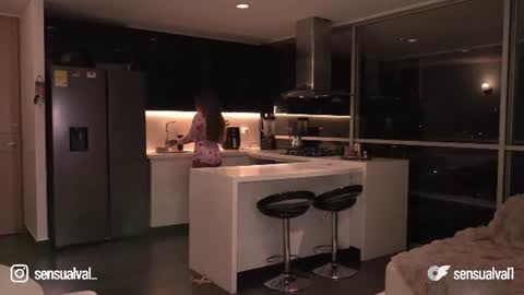 Snapshot of missvalery_1 chatting on July 9, 2026, 10:08 am OF online show from July 9, 2026, 10:08 am