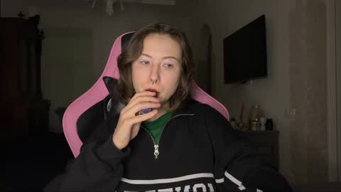 misswishh online show from February 11, 2025, 12:17 am