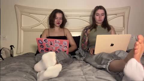 misswishh online show from February 20, 2025, 12:47 pm