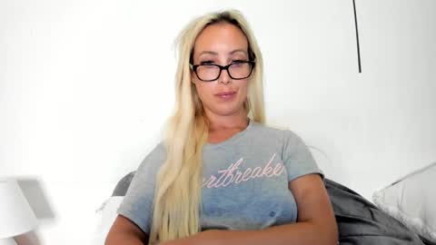 Missy matrix online show from April 22, 2026, 6:42 pm