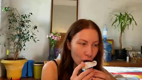 Zlata online show from September 29, 2025, 9:03 am