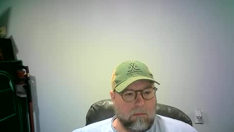 Mr. Happy online show from September 22, 2025, 5:09 am