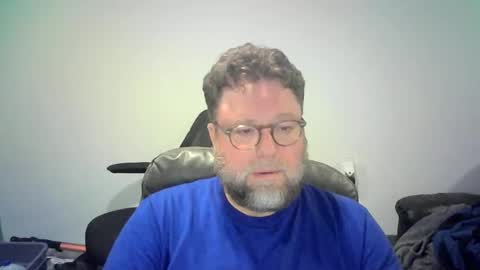 Mr. Happy online show from October 5, 2025, 6:23 am