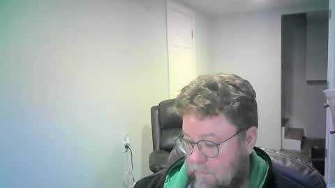 Mr. Happy online show from February 1, 2026, 3:05 am