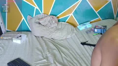 mister_jhonxxx online show from February 19, 2025, 3:38 pm