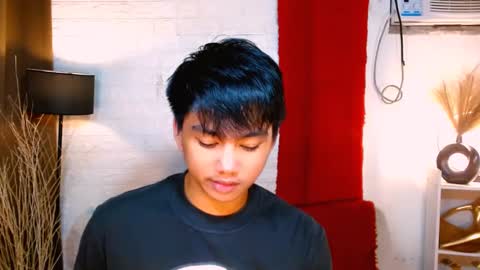 SAINT SACHI  will make your day  online show from December 6, 2024, 8:26 am