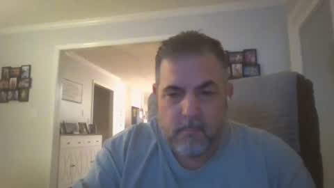 Snapshot of misterbret chatting on January 21, 2025, 5:05 am misterbret online show from January 21, 2025, 5:05 am