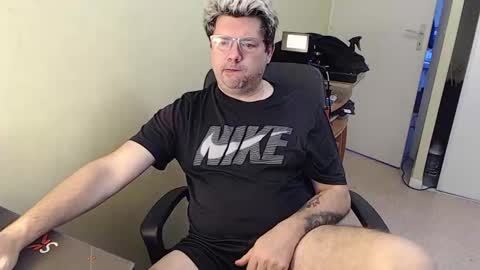 mistercoeur online show from January 11, 2025, 8:11 am