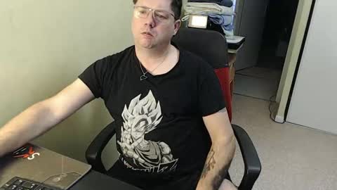 mistercoeur online show from February 8, 2025, 8:20 am