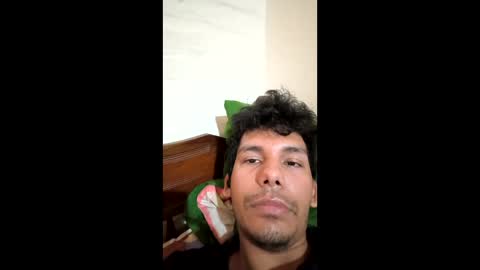 Snapshot of mistertitanx chatting on May 31, 2026, 2:57 pm Emir online show from May 31, 2026, 2:57 pm