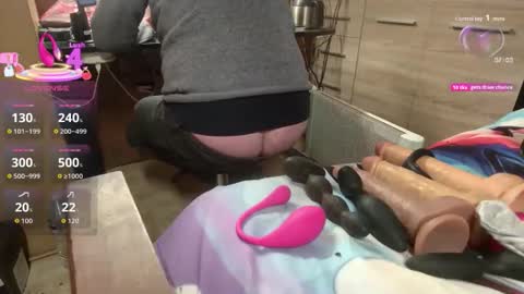 misteryman1956 online show from December 1, 2025, 6:57 pm