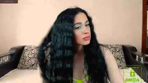 mistic_fox online show from May 18, 2026, 11:27 am