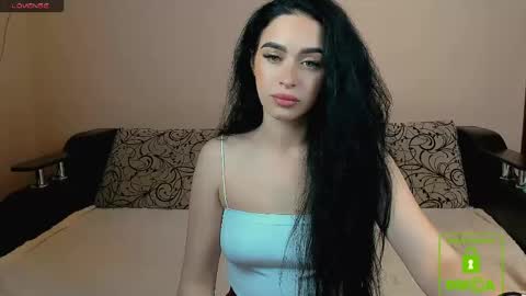 mistic_fox online show from May 19, 2026, 5:41 pm