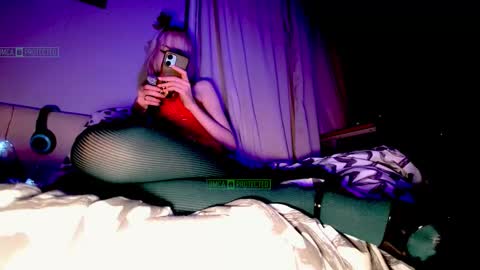 mistr_daria_femdom online show from December 18, 2025, 8:26 pm