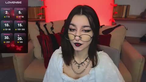 Marcelline online show from October 6, 2025, 9:29 am