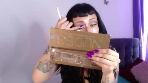       online show from February 21, 2025, 8:38 pm