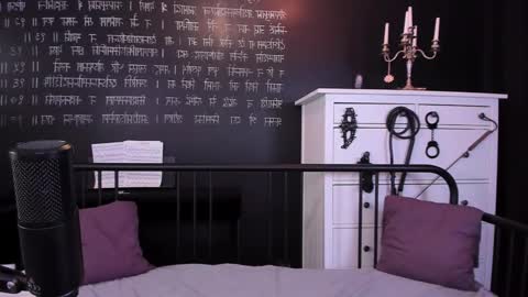 Mistress Marlene online show from December 21, 2024, 3:31 pm