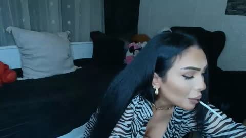 mistress_meryem online show from July 13, 2026, 10:23 pm