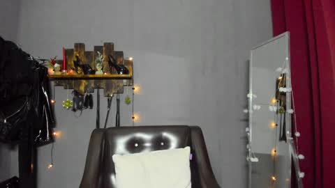 Mistress Pamela online show from January 4, 2025, 5:16 am