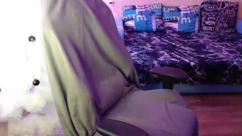 Miss Bailey online show from December 27, 2024, 11:17 am