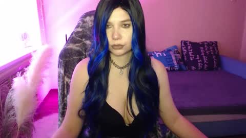Miss Bailey online show from October 26, 2025, 1:06 pm