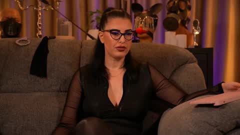 Mistress Kelly online show from September 21, 2025, 10:55 pm