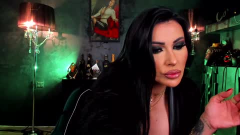mistresskennya online show from January 1, 2025, 6:16 pm
