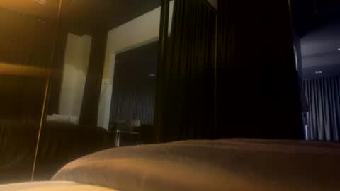 mistressmala1 online show from June 18, 2026, 8:47 am