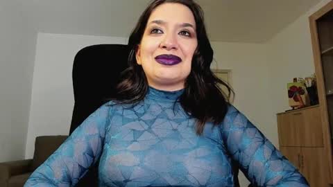 YourGoddessM online show from April 15, 2026, 9:37 pm