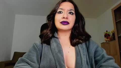 Snapshot of mistressmichelle5 chatting on May 3, 2026, 7:53 pm YourGoddessM online show from May 3, 2026, 7:53 pm