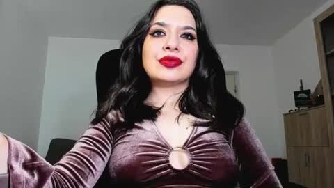 Snapshot of mistressmichelle5 chatting on July 11, 2026, 9:16 pm YourGoddessM online show from July 11, 2026, 9:16 pm