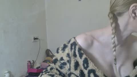 mistressmilly32 online show from February 8, 2026, 8:51 am