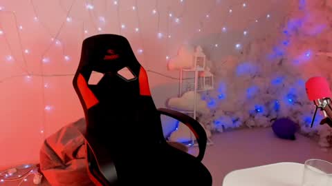 MistyBarnes NONUDE MODEL online show from January 10, 2025, 2:23 pm