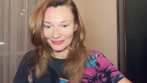 MistyBarnes NONUDE MODEL online show from April 19, 2026, 4:39 pm