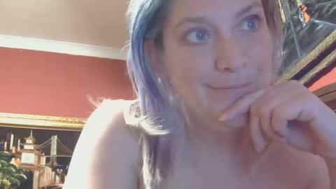 Misty Mountains online show from February 16, 2026, 2:40 am