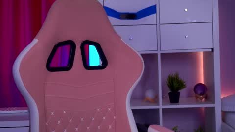 Misty online show from February 11, 2026, 5:45 am