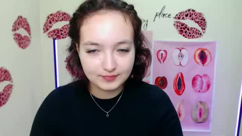 Aria online show from October 28, 2025, 7:34 am