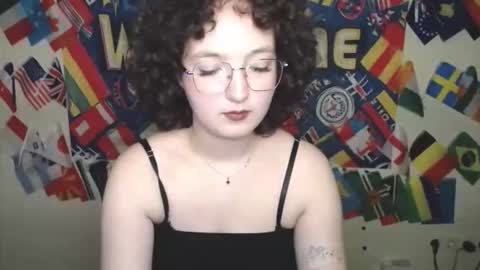 Aria online show from November 2, 2025, 1:46 pm