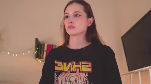 Mita online show from February 21, 2025, 7:34 am