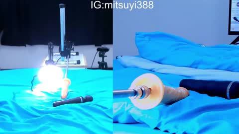 Mitsuyi online show from February 1, 2025, 11:37 pm
