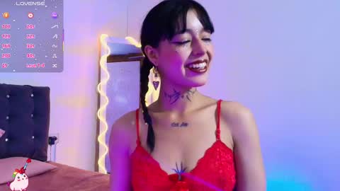 mitzi_tay1 online show from December 5, 2025, 3:37 am