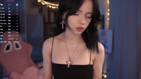 Yuka online show from April 3, 2026, 5:55 pm