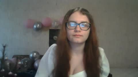 Milana online show from February 17, 2025, 1:10 pm