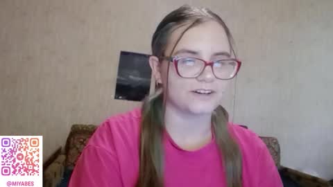 Milana online show from October 6, 2025, 11:29 am