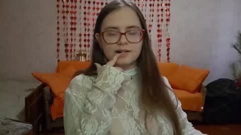 Snapshot of miyabe chatting on February 27, 2026, 6:35 am Milana online show from February 27, 2026, 6:35 am